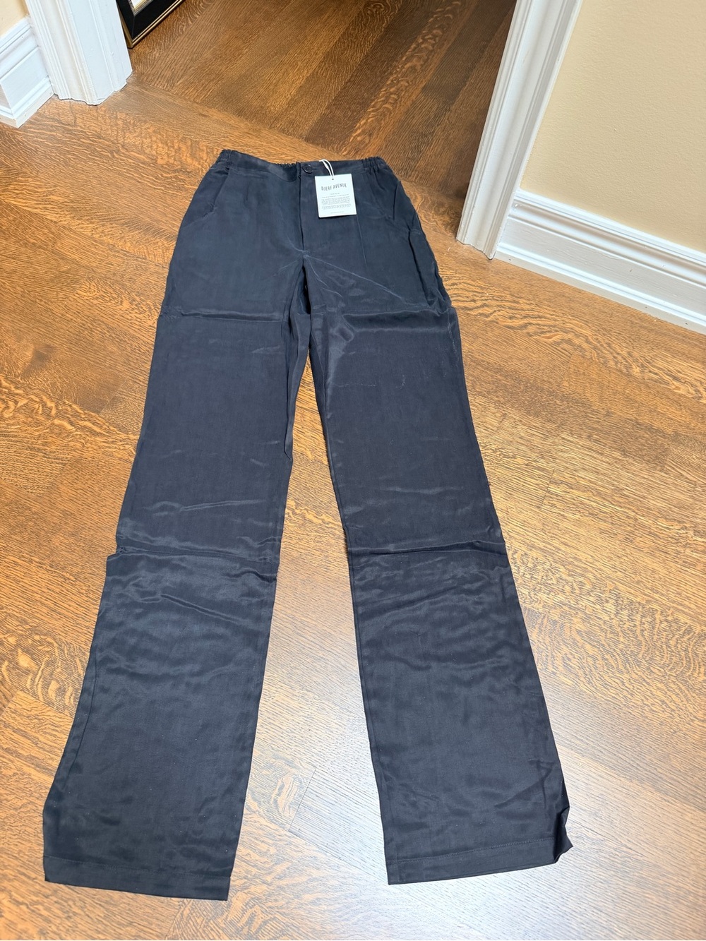 DJERF AVENUE On The Go Pants Ash Black Women’s Size Small Tall BRAND NEW - Picture 8 of 12